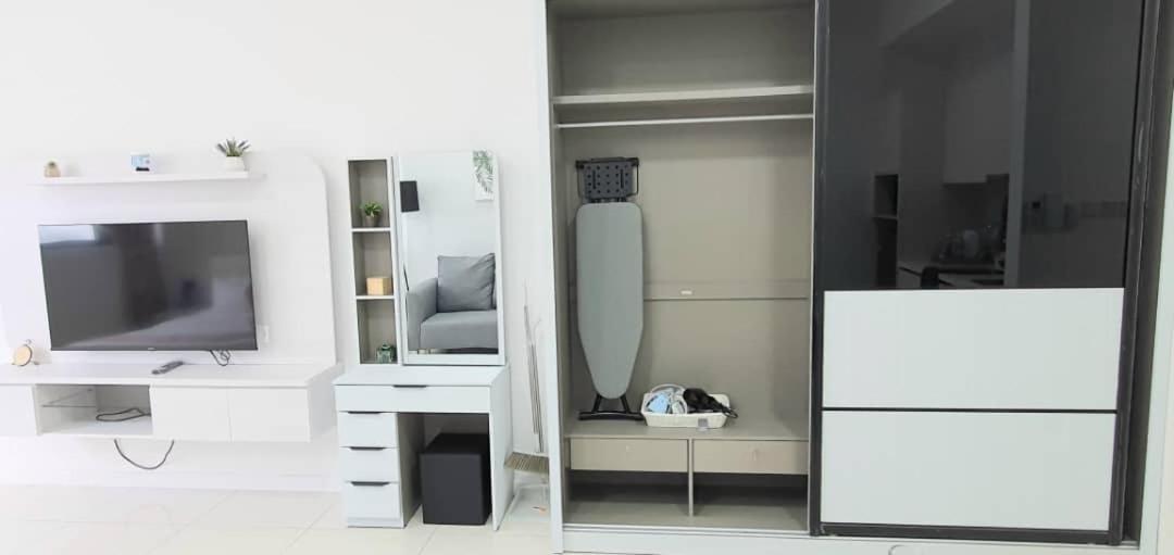 Chambers Luxury By Cozy